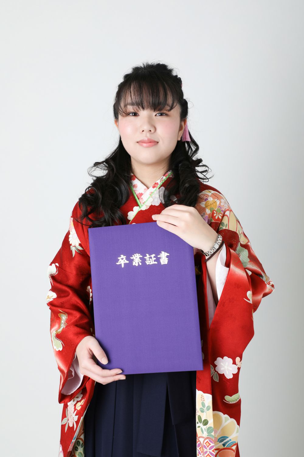 卒業袴 クラシックな袴姿にふんわりしたヘアスタイルがマッチ 埼玉県鴻巣市 樋口屋